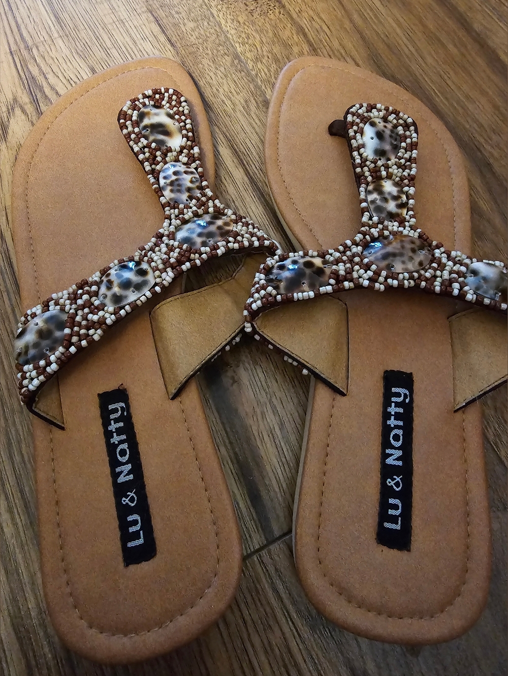 Lu & Natty Beaded Shell Sandals - Picture 2 of 8